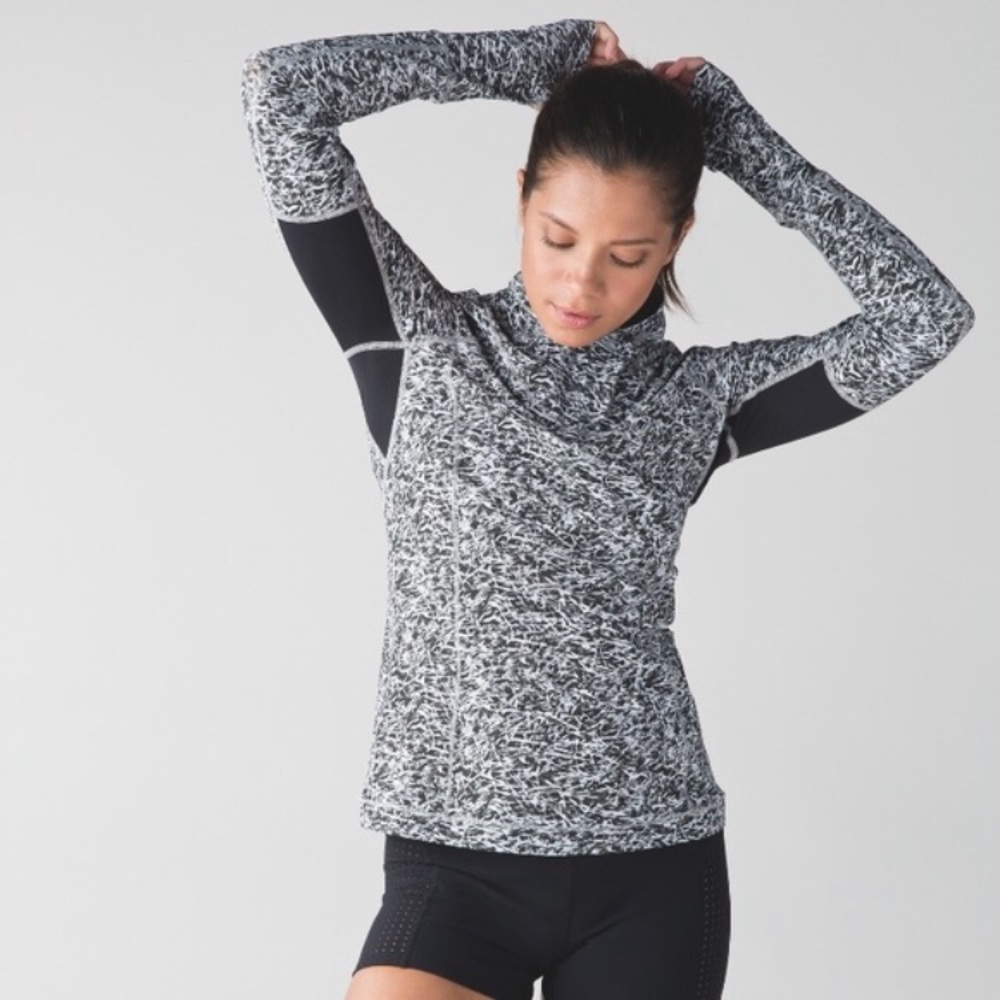 Lululemon Sunaway Runaway 1/2 Zip NEW